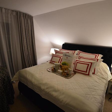 Apartamento The White House Austria Lind ob Velden Exterior foto