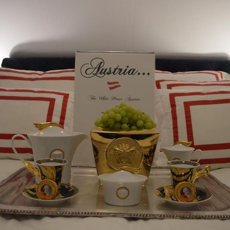 Apartamento The White House Austria Lind ob Velden Exterior foto