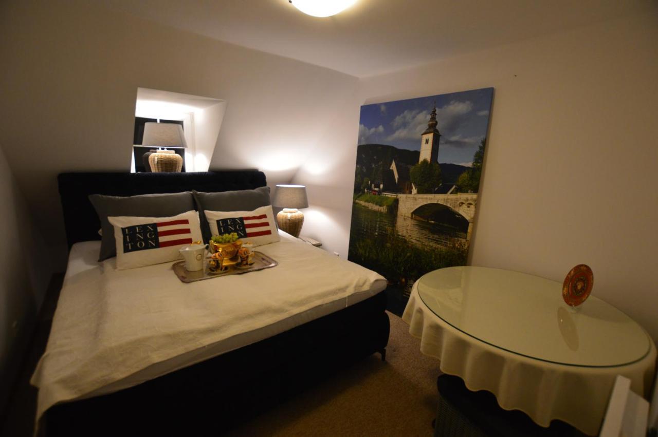 Apartamento The White House Austria Lind ob Velden Exterior foto