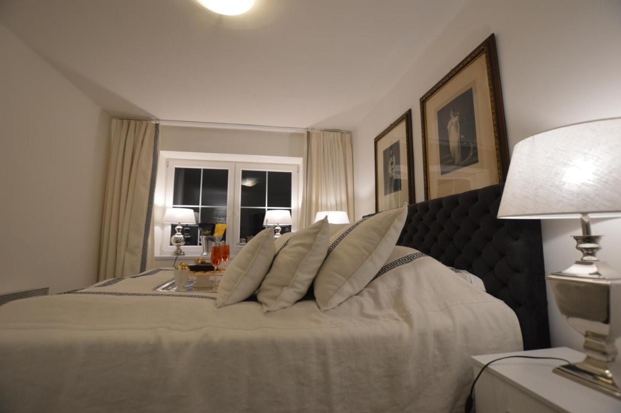 Apartamento The White House Austria Lind ob Velden Exterior foto