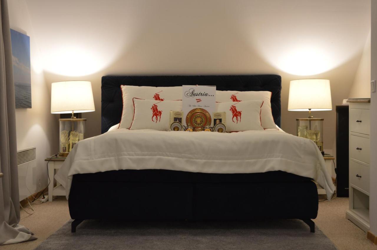 Apartamento The White House Austria Lind ob Velden Exterior foto